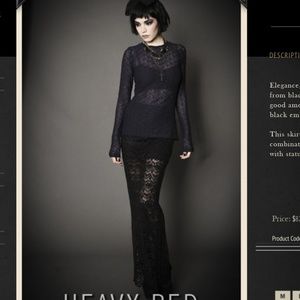 Heavy Red
Decadence of Lace skirt Small